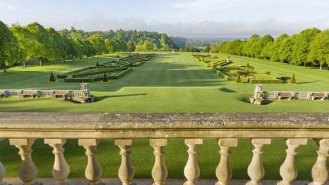 Cliveden House Hotel gardens