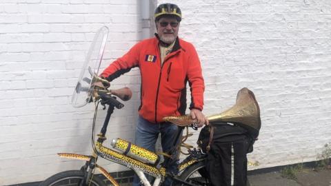 Ian Ashmeade with his bike and the horn