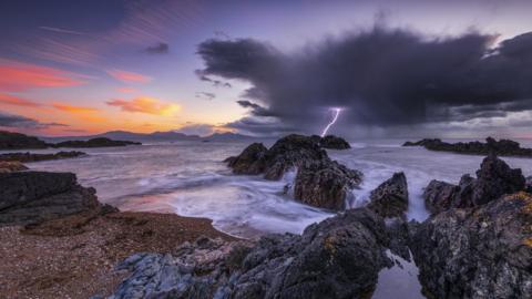 storm, Llanddwyn