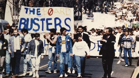 Deaf students protesting at Gallaudet University in 1988