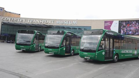 Travel de Courcey bus service