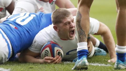 Jack Willis scored for England before his injury