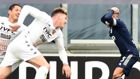 Benevento's Adolfo Gaich celebrates his goal against Juventus