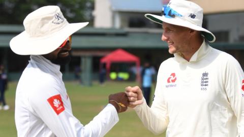 Lahiru Thirimanne and Joe Root