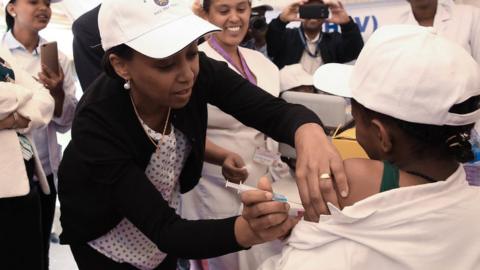 Ethiopian child receives HPV