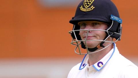 Sussex batter Steve Smith walks off after being dismissed at Worcester