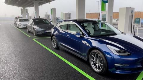 Electric vehicle forecourt in Braintree