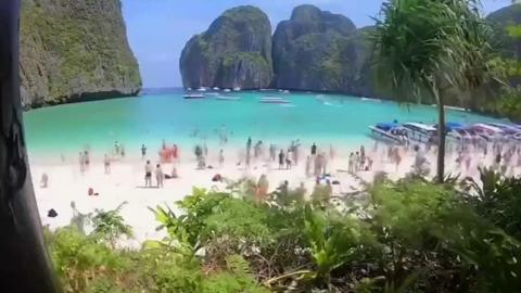 Timelapse showing Maya Bay before and after its closure