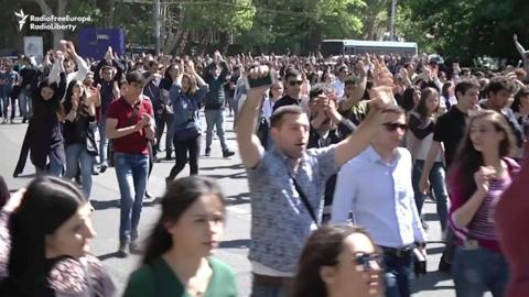 Protesters in Yerevan