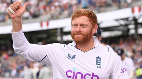 England batter Jonny Bairstow gives a thumbs-up to the crowd