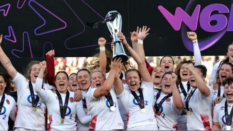 England lifting Women's Six Nations trophy