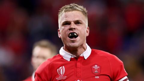 Welsh international Gareth Anscombe