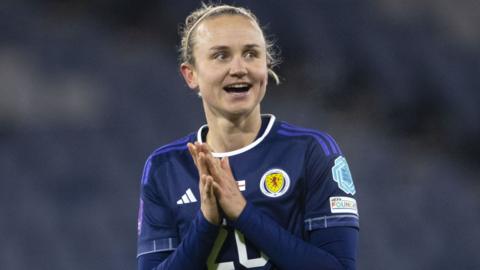 Martha Thomas, Scotland striker