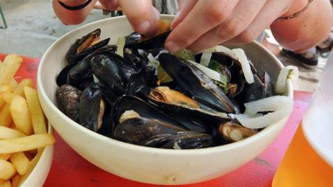 A bowel of mussels