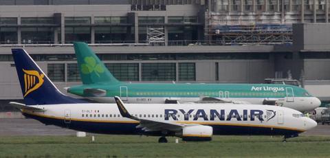 Ryanair and Aer Lingus planes