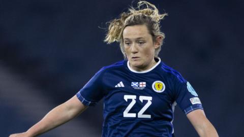 Scotland and Chelsea midfielder Erin Cuthbert