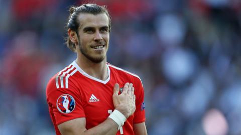Gareth Bale hand on heart