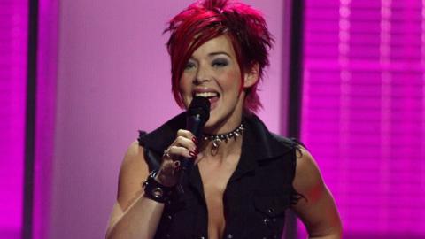 Nikki McKibbin on American Idol
