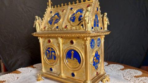 Golden reliquary