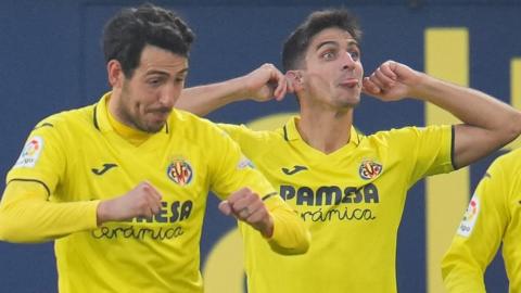 Gerard Moreno (right) celebrates Villarreal's second goal in their 2-1 win over Real Madrid