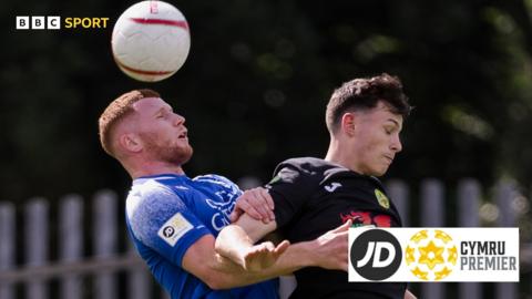 Haverfordwest v Caernarfon in the Cymru Premier