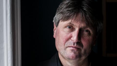 Simon Armitage