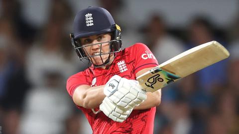 England batter Nat Sciver