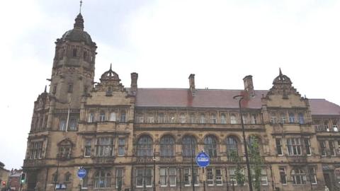 County Hall, Wakefield