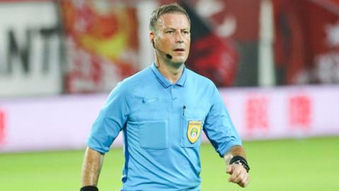Referee Mark Clattenburg officiating in China in 2019