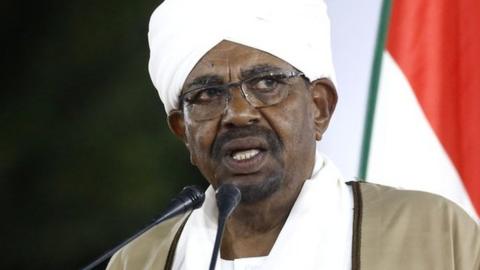 Sudan's President Omar al-Bashir delivers a speech to the nation at the presidential palace in the capital Khartoum, 22 February 2019