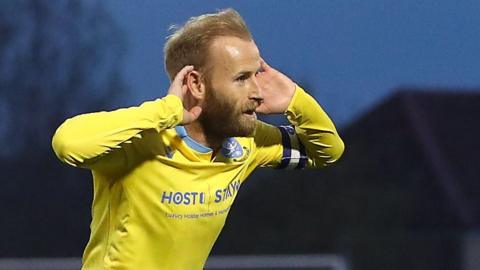 Sheffield Wednesday's Barry Bannan celebrates scoring at Bristol Rovers