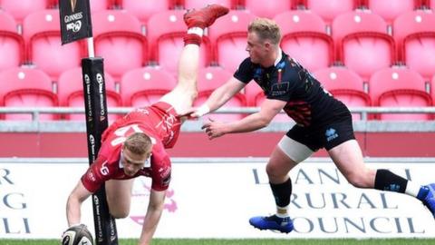 Johnny McNicholl