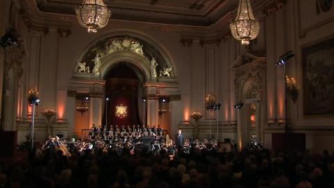 Welsh National Opera perform at Buckingham Palace