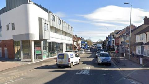 Hatfield Road by Sutton Road, St Albans Hertfordshire