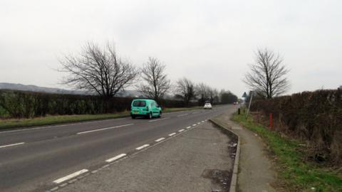 A6 southbound by Streatley
