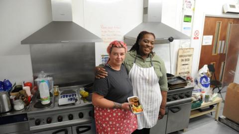 Ronnie and catering school participant
