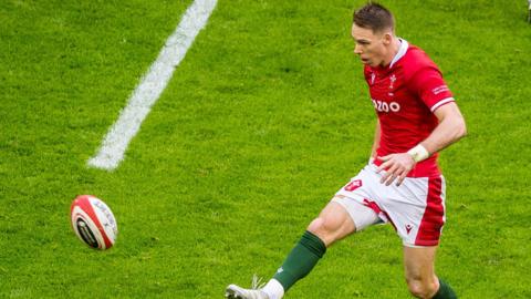 Liam Williams
