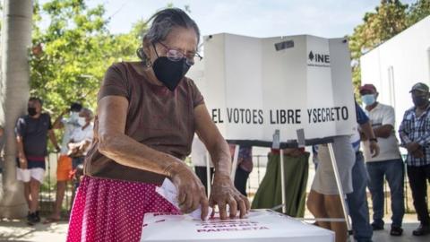 People cast their vote in the referendum for the revocation of the mandate of President Obrador, in the municipality of Tehuantepec, state of Oaxaca, Mexico, 10 April 2022