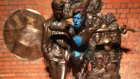 Vandalised David Bowie statue