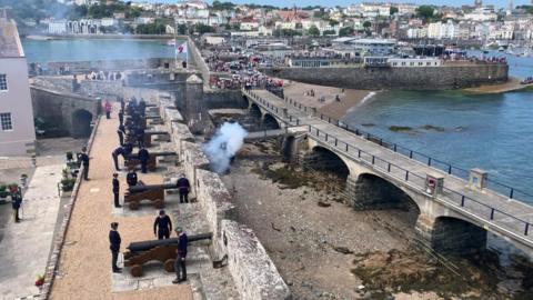 Castle Cornet 21 gun salute