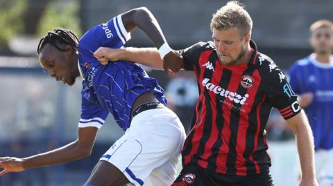 Action from Wealdstone v Truro City 