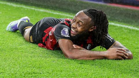 Antoine Semenyo celebrates his second goal