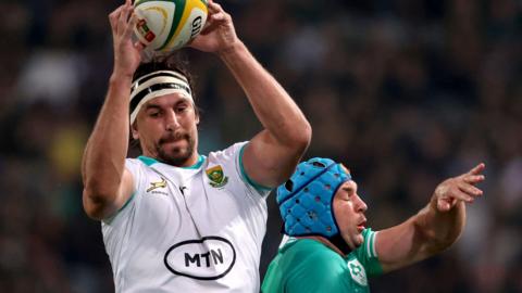 Eben Etzebeth and Tadhg Beirne