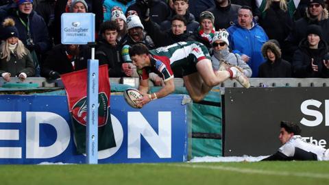  Adam Radwan of Leicester Tigers