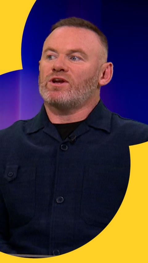 Wayne Rooney talking after the game 