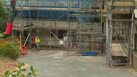 Scaffolding at Combe Bank