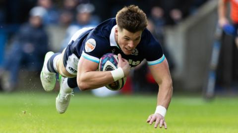 Huw Jones scores Scotland try