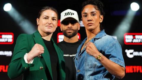 Katie Taylor and Amanda Serrano pose together