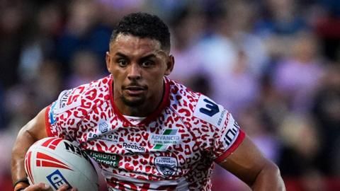 Umyla Hanley in action for Leigh Leopards