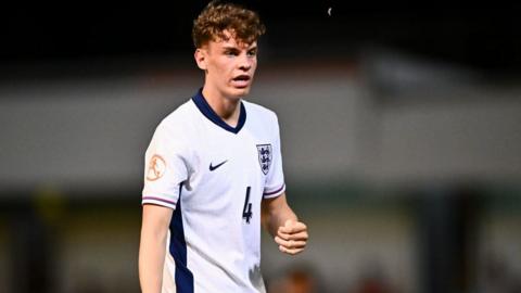 Ollie Harrison of England during the UEFA European Under-17 Championship